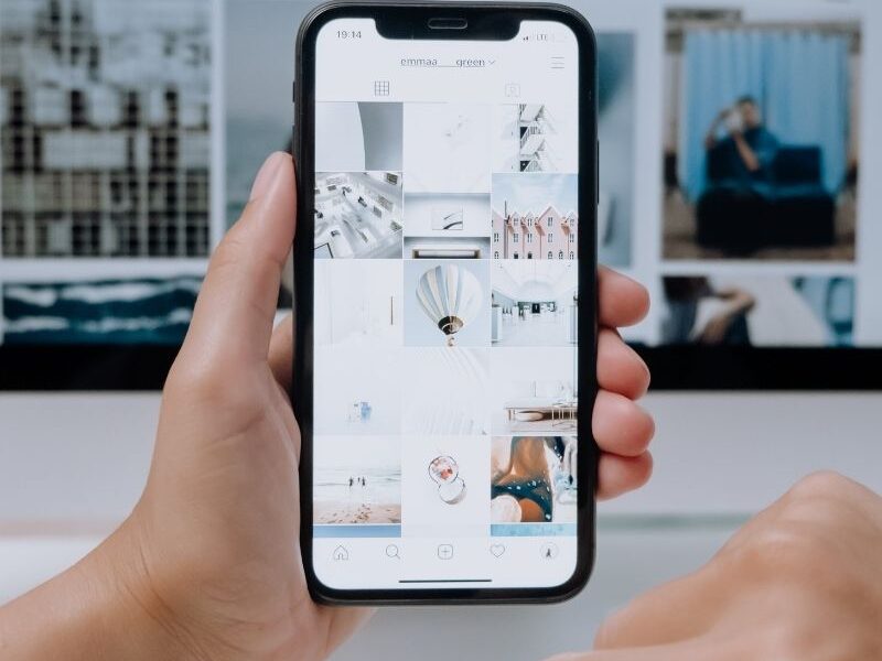 diferenta dintre reel si carusel pe Instagram